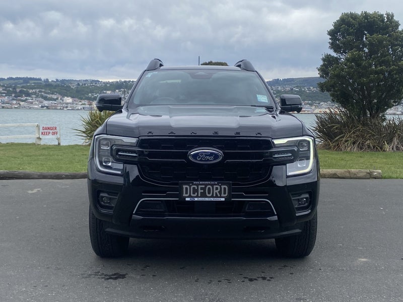 2025 Ford Ranger Stormtrak - Hybrid image 3