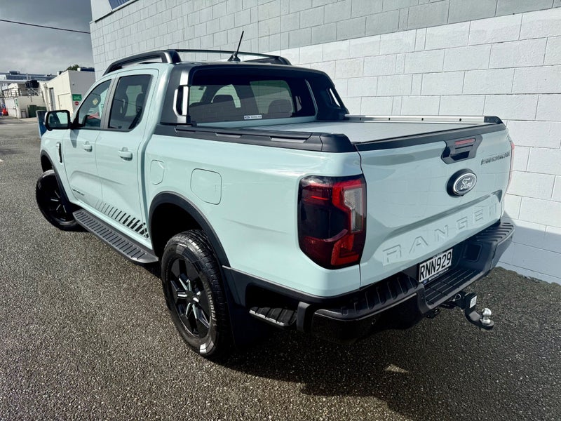2025 Ford Ranger Stormtrak PHEV image 2