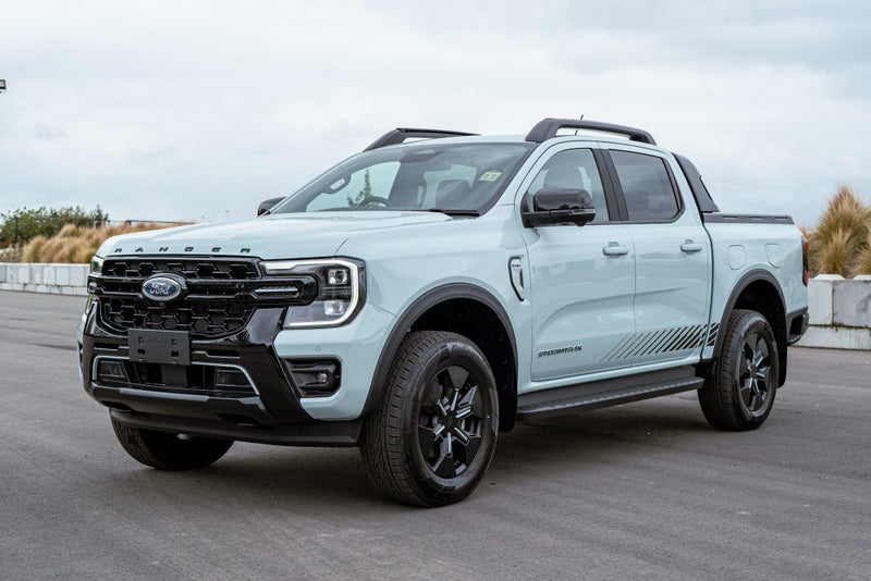 2025 Ford Ranger Stormtrak PHEV/4WD image 5