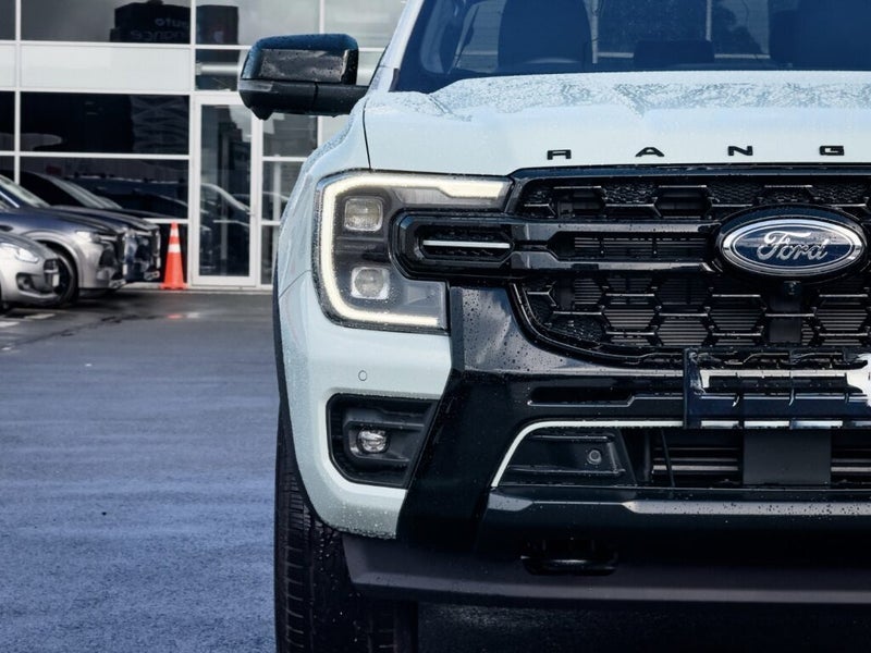 2025 Ford Ranger Stormtrak Phev/4Wd image 2