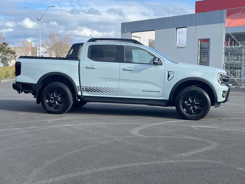 2025 Ford Ranger Stormtrak PHEV 4WD image 2