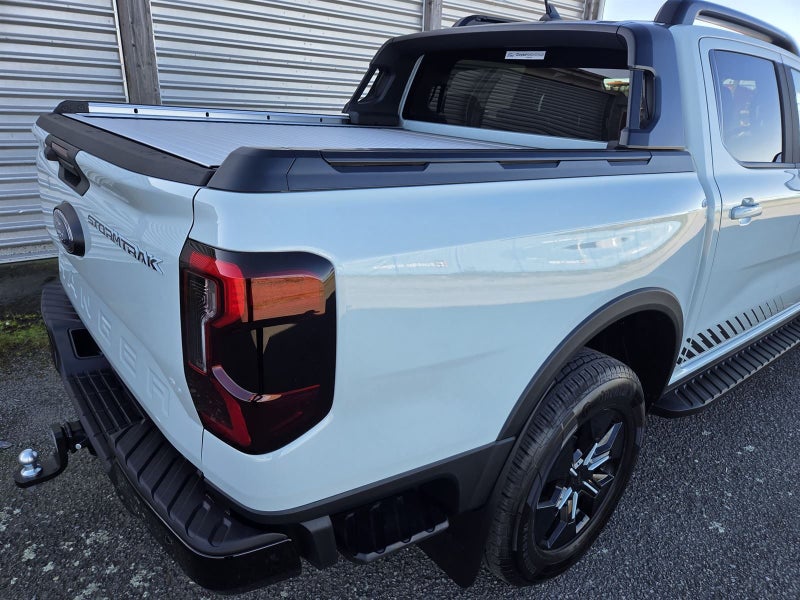 2025 Ford Ranger STORMTRAK Phev/4WD image 3