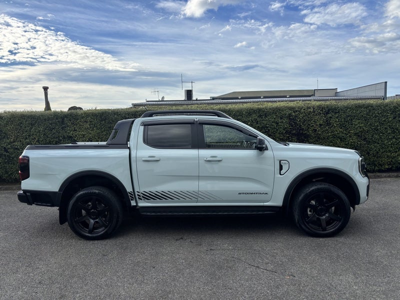 2025 Ford Ranger Stormtrak PHEV 4WD image 2