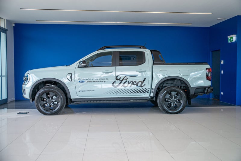 2025 Ford Ranger Stormtrak PHEV/4WD image 4