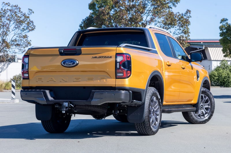 2025 Ford Ranger Wildtrak 2.0L Bi-Turbo 4x4 image 3