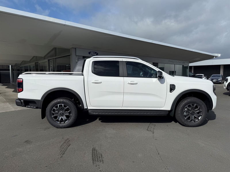 2025 Ford Ranger WILDTRAK image 2