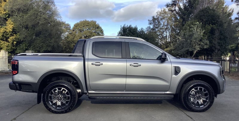 2025 Ford Ranger WILDTRAK image 2