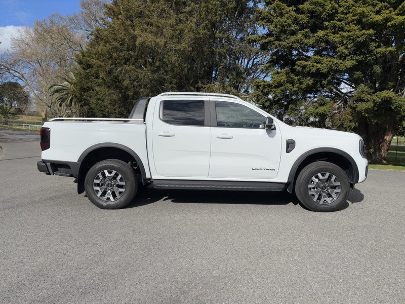2025 Ford Ranger WILDTRAK PHEV 4x4 image 4