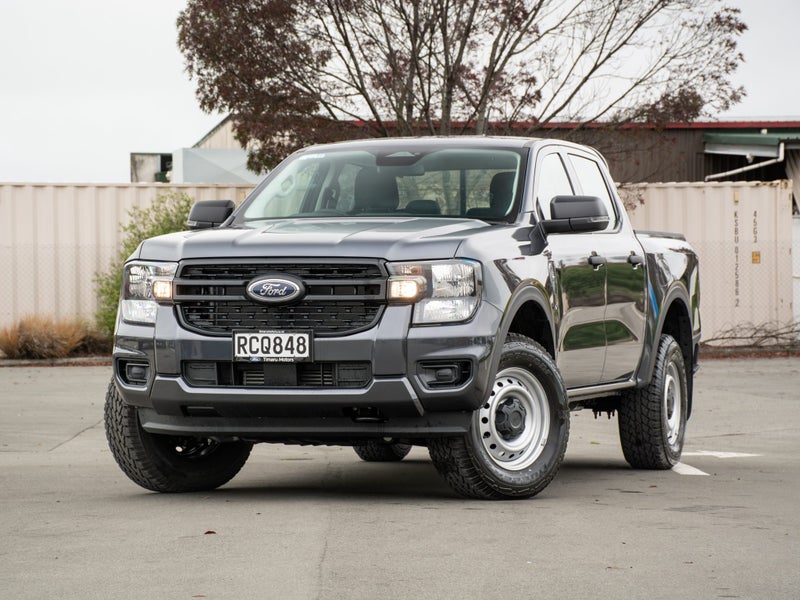 2025 Ford Ranger XL 2.0L Bi-Turbo 4x4 image 4