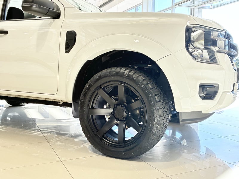 2025 Ford Ranger XL 4x4 2.0 10 Speed Auto image 4