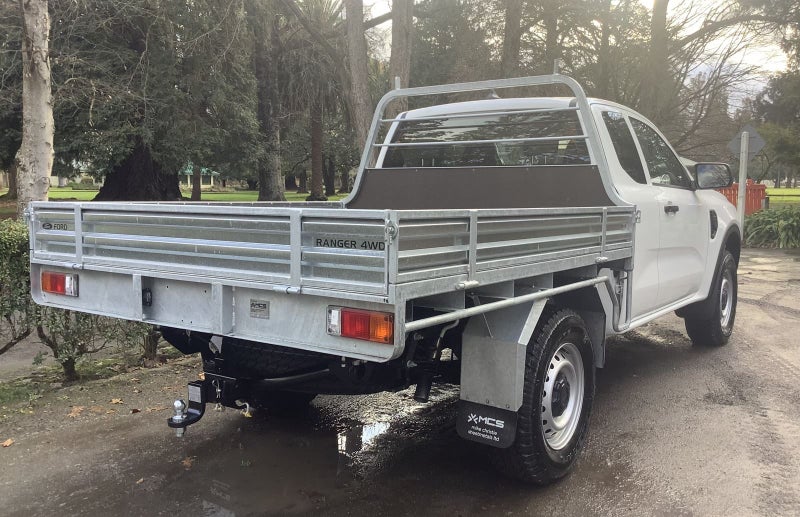 2025 Ford Ranger XL SUPER CAB FLATDECK image 3