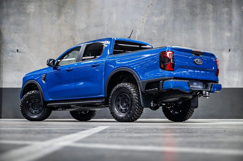 2025 Ford Ranger XLT 2.0L Bi-Turbo 4WD image 3