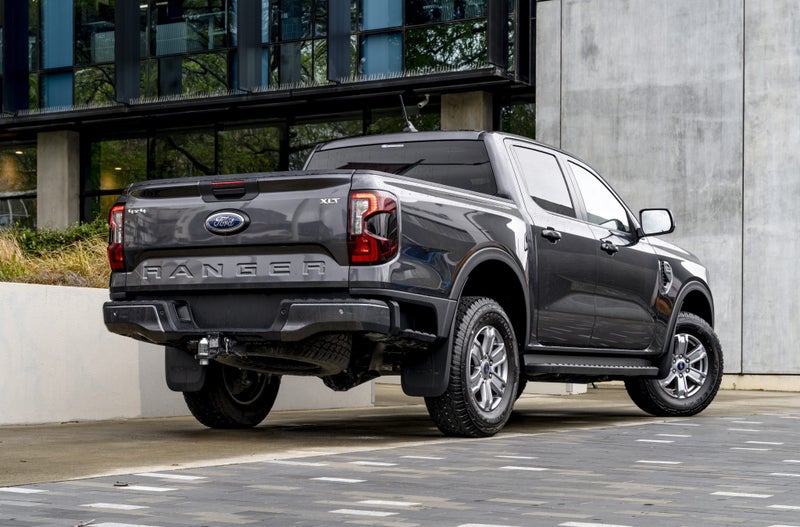 2025 Ford Ranger XLT 4WD image 2