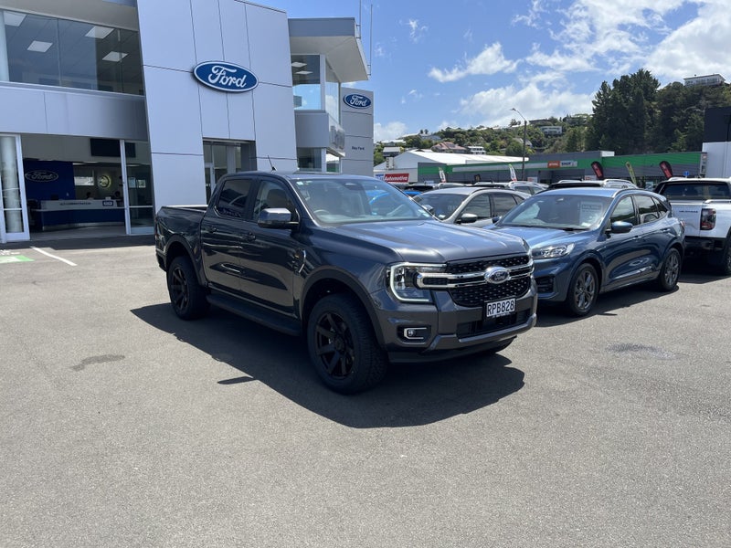 2025 Ford Ranger XLT 4x4 Double Cab 2.0D image 5