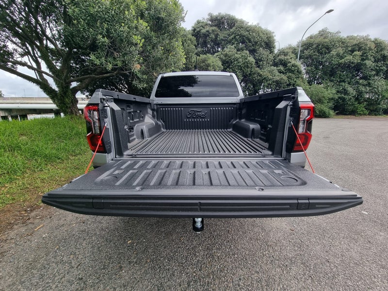2025 Ford Ranger XLT D/C 4X2 WS 2.0L BI-TURBO 10AT image 2