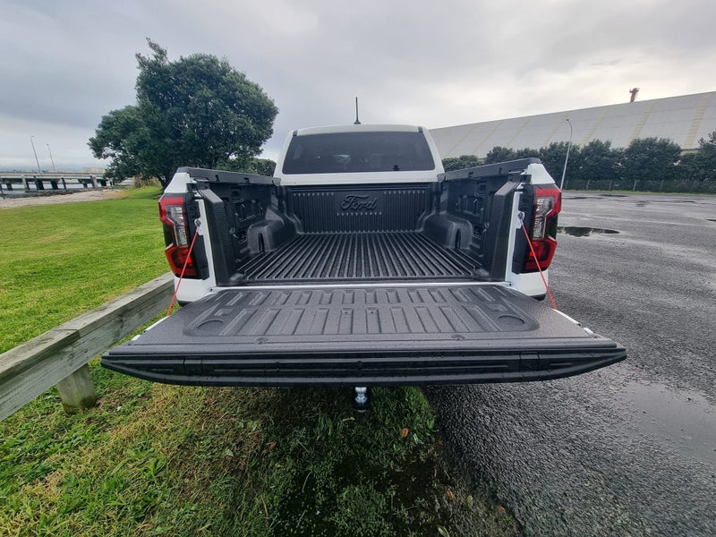 2025 Ford Ranger XLT D/C 4X2 WS 2.0L BI-TURBO 10AT image 2