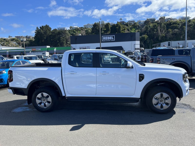 2025 Ford Ranger XLT PHEV 4WD image 4
