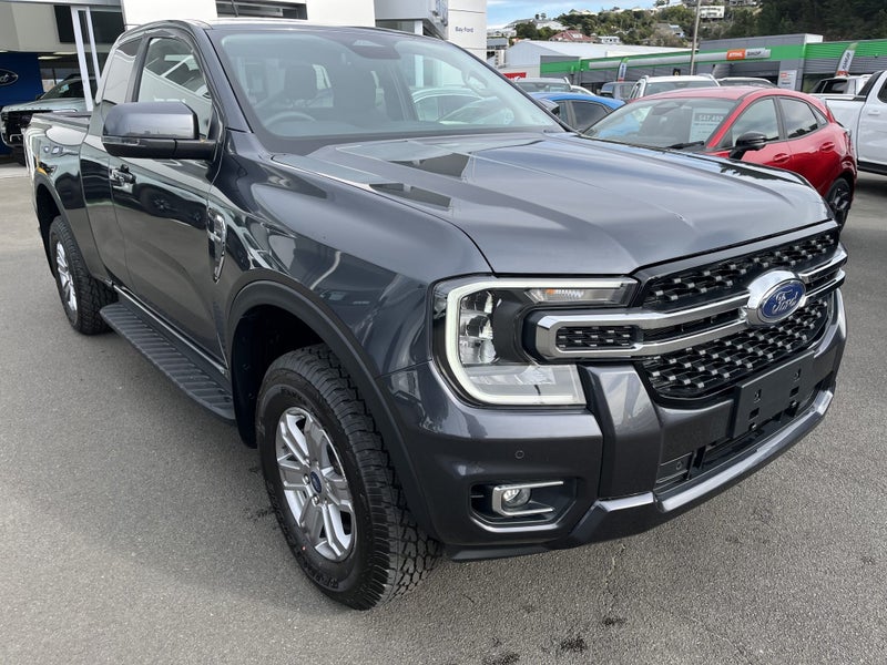2025 Ford Ranger XLT Super Cab 4x4 image 3