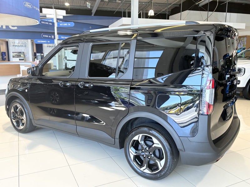 2025 Ford Tourneo Courier Active 1.0 Auto image 3