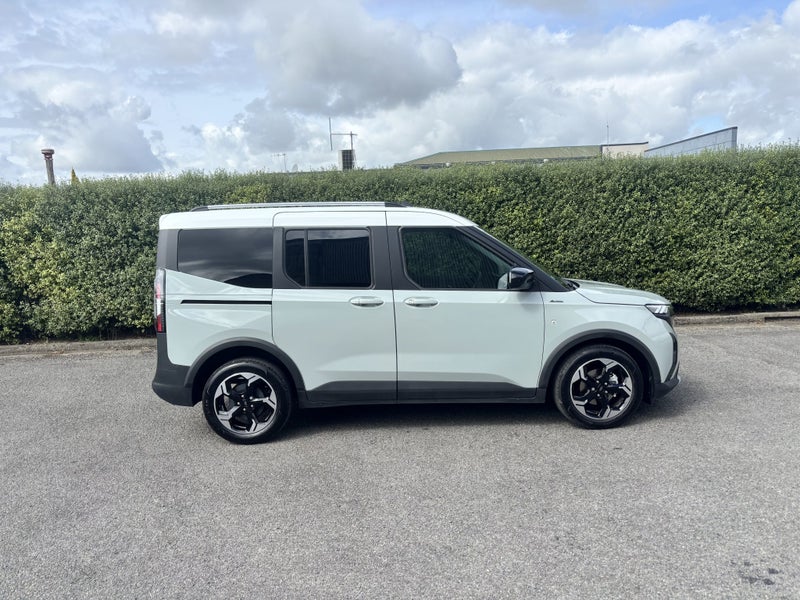 2025 Ford Tourneo Transit Courier 1.0P image 2