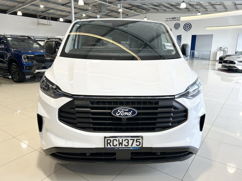 2025 Ford Transit 320L Bus 2.0D/8At image 2