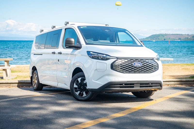 2025 Ford Transit 340L Bus 80KWH/EV image 1