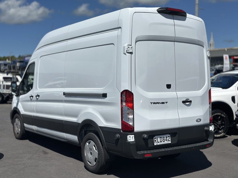 2025 Ford Transit 350L Lwb Van 2.0D image 4