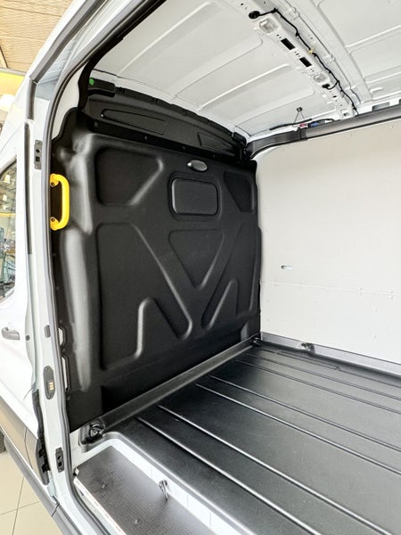 2025 Ford Transit 350L LWB Van 2.0D image 5