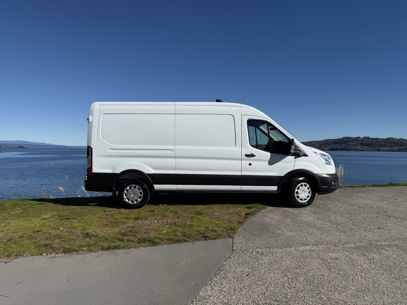 2025 Ford Transit 350L LWB Van 2.0D image 3