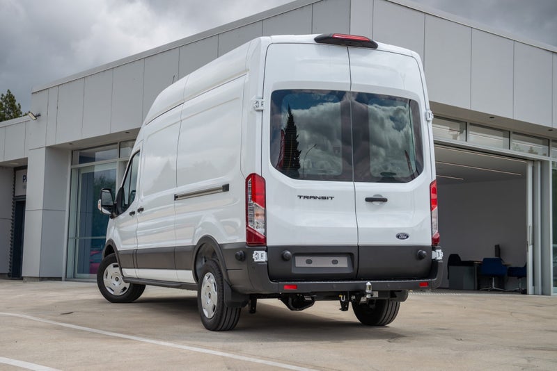 2025 Ford Transit 350L LWB Van 2.0D image 4