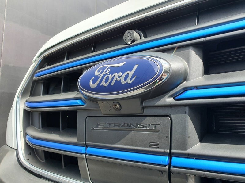 2025 Ford Transit 350L LWB Van 75Kwh BEV - Medi... image 2
