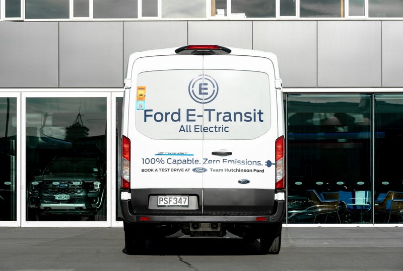 2025 Ford Transit 350L Trend LWB 75Kwh BEV image 3