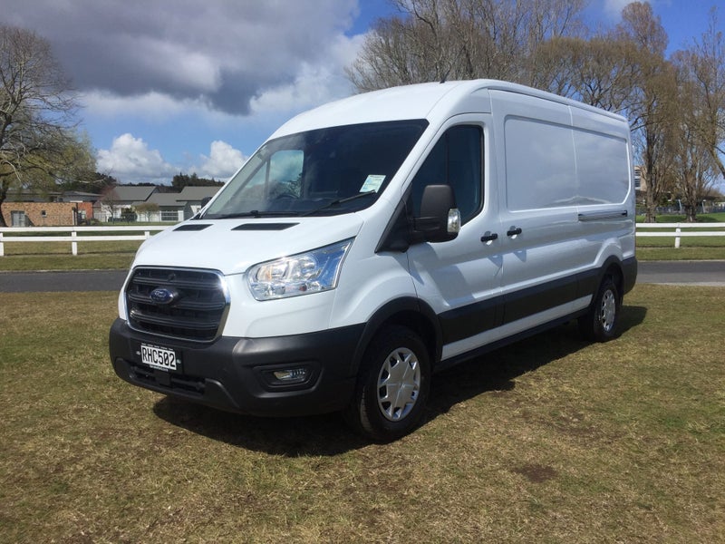 2025 Ford Transit CARGO 350L LWB image 3