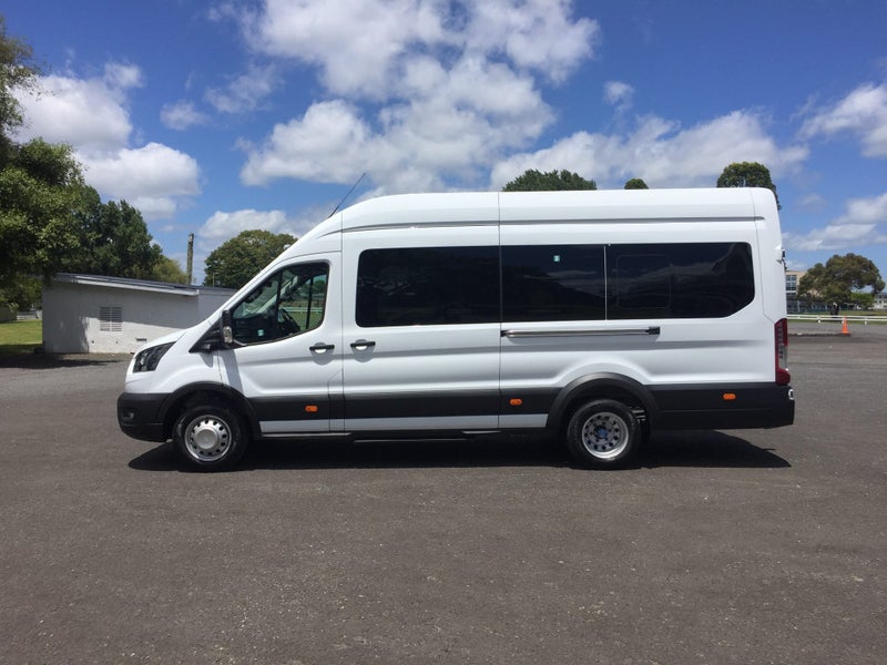 2025 Ford Transit CARGO 460E 16 SEATER BUS image 4