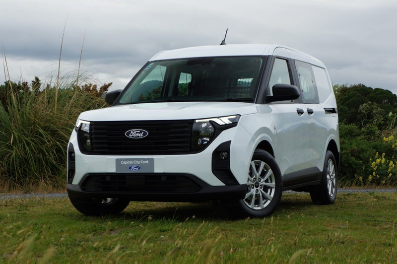 2025 Ford Transit COURIER TREND 1.0P 7A FWD image 4