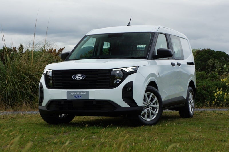 2025 Ford Transit COURIER TREND 1.0P 7A FWD image 4