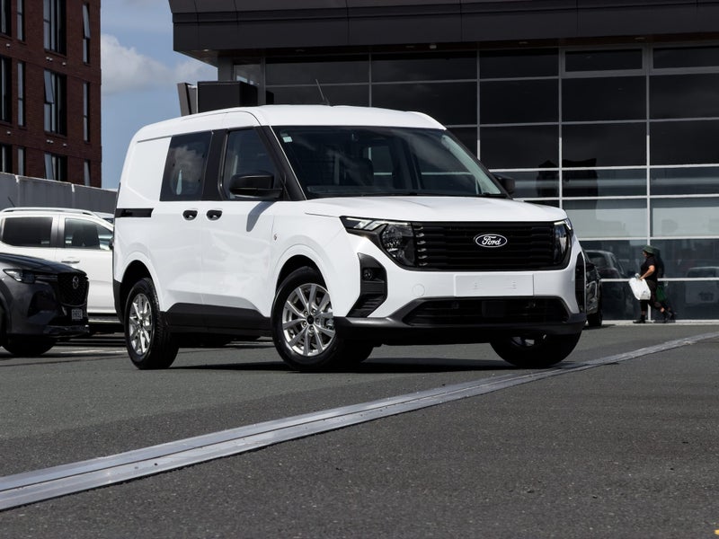 2025 Ford Transit Courier Trend 1.0P/7At image 5