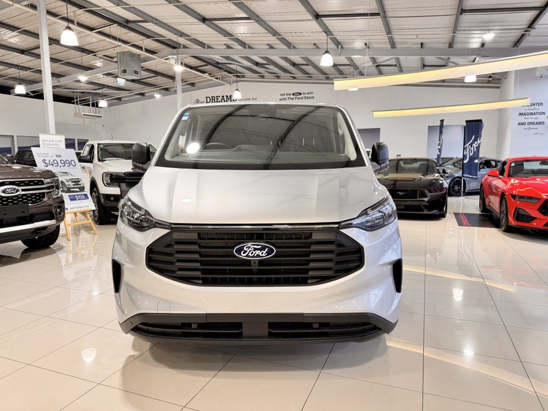 2025 Ford Transit Custom 320 LWB 2.0 AWD image 2