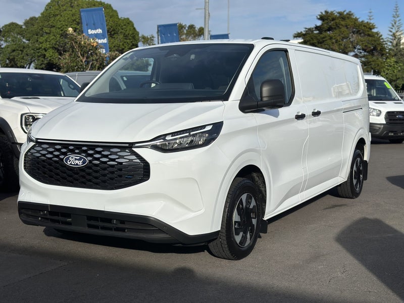 2025 Ford Transit Custom 320 Lwb 80Kwh image 3