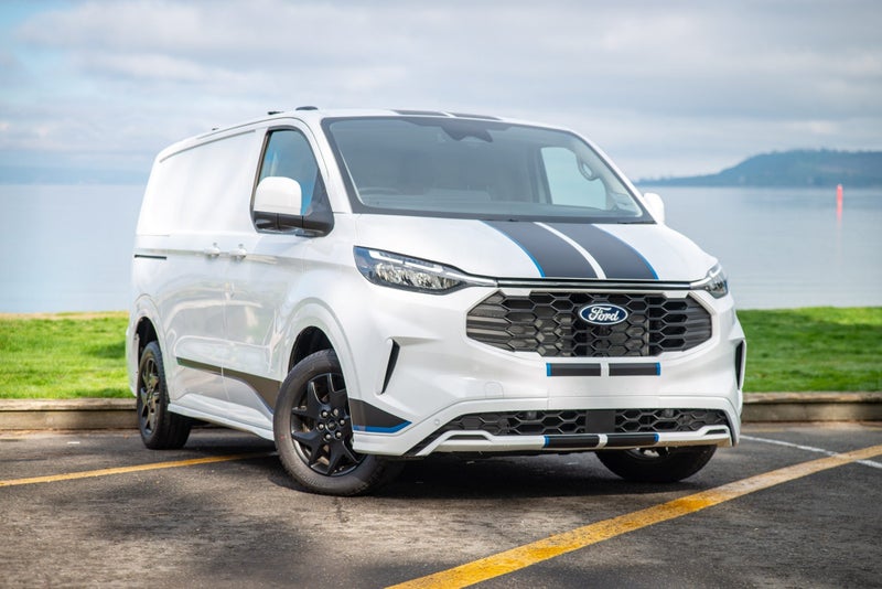 2025 Ford Transit Custom 320 Sport AWD image 1