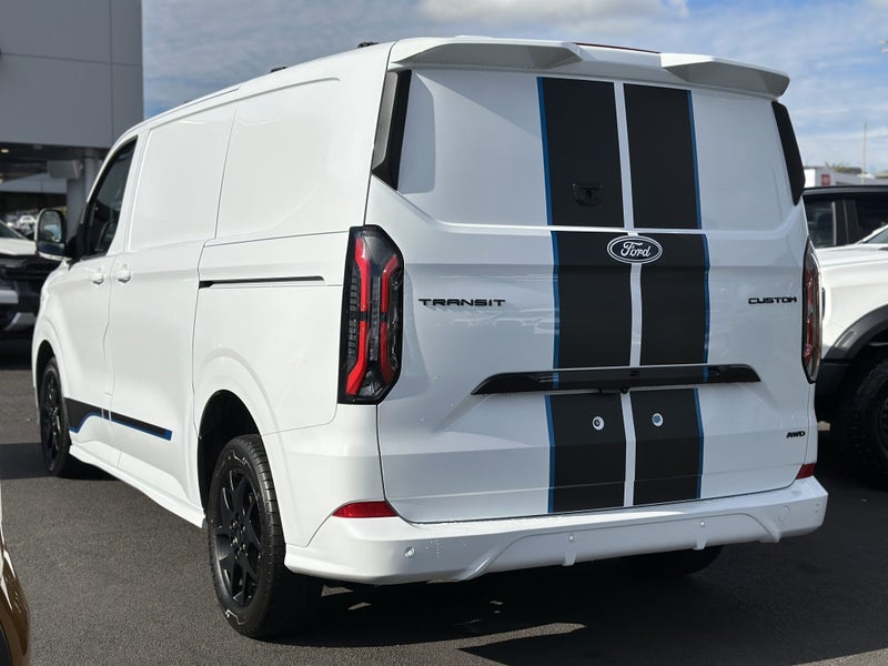 2025 Ford Transit Custom 320 Sport Awd image 4