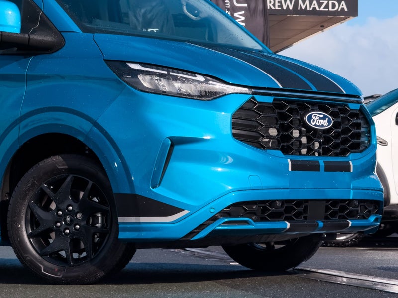 2025 Ford Transit Custom 320 Sport Awd image 5