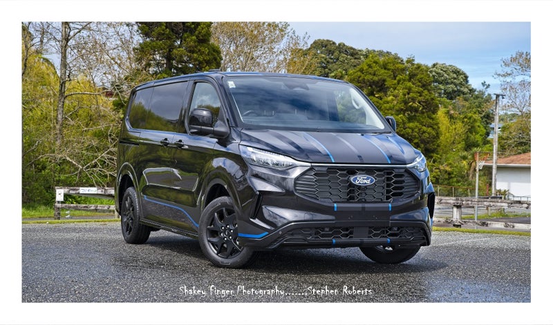 2025 Ford Transit Custom 320 Sport AWD image 1