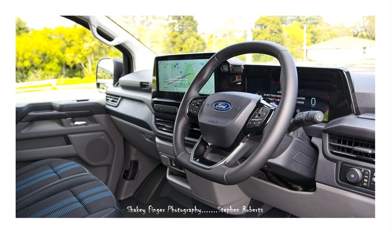 2025 Ford Transit Custom 320 Sport AWD image 5