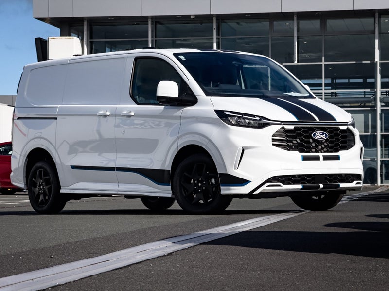 2025 Ford Transit Custom 320 Sport Awd image 2