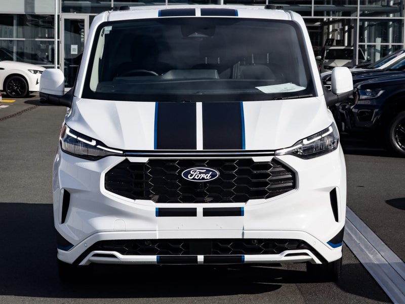 2025 Ford Transit Custom 320 Sport Awd image 4