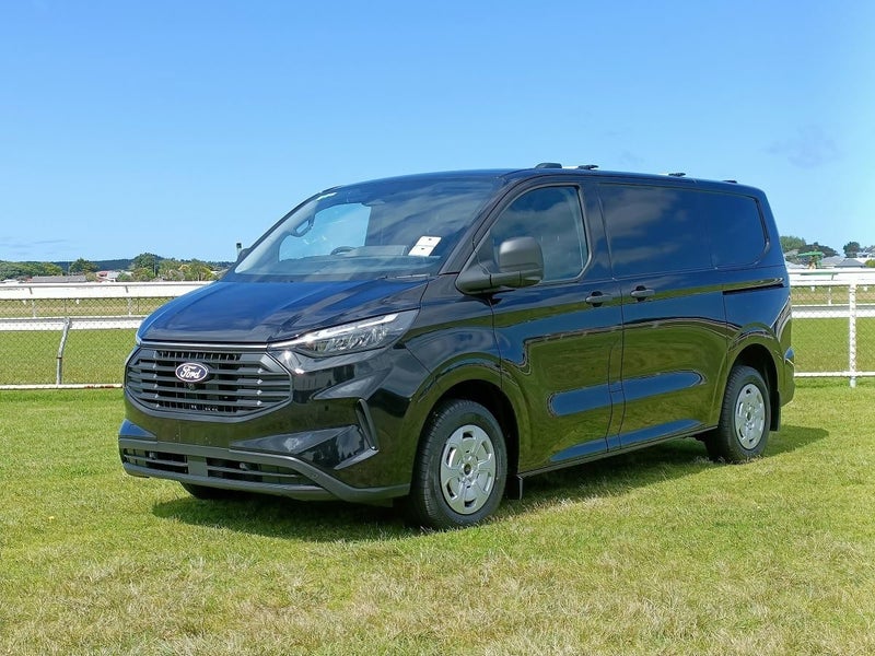 2025 Ford Transit Custom 320 SWB image 1
