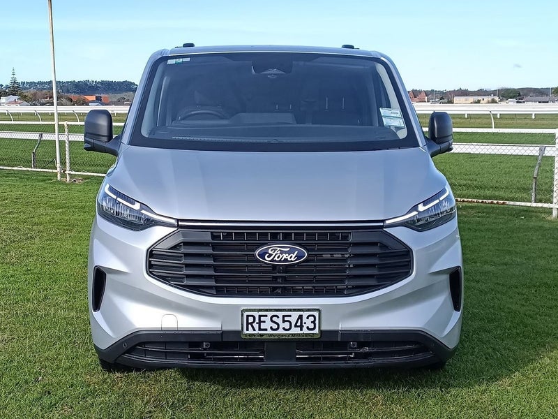 2025 Ford Transit Custom 320 SWB 2.0D image 2