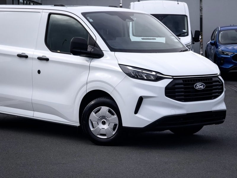 2025 Ford Transit Custom 320 Swb 2.0D image 2