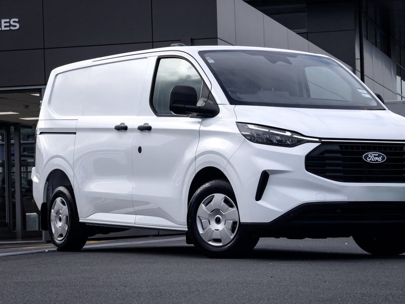 2025 Ford Transit Custom 320 Swb 2.0D image 3